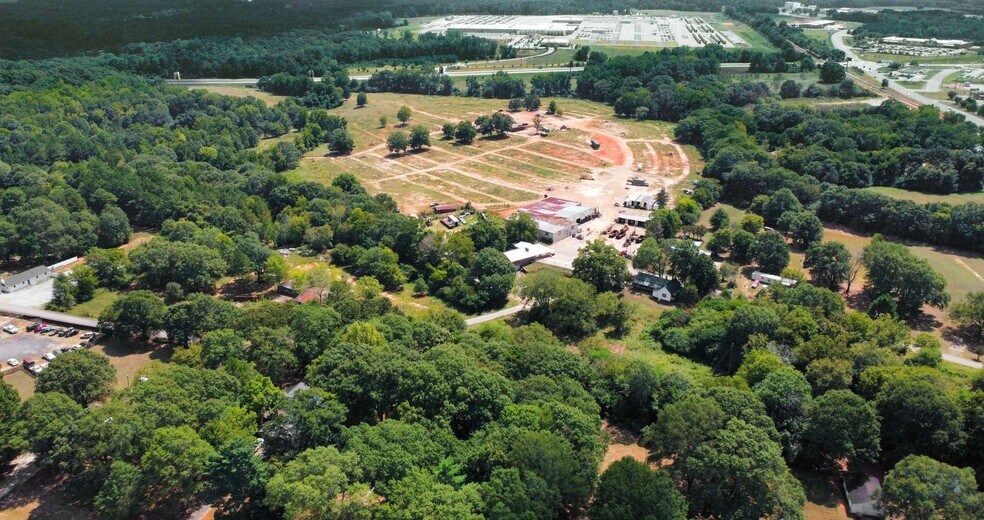 200 Harris St, Commerce, GA à vendre - Photo du bâtiment - Image 2 de 7