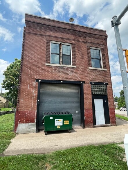 1200 Argentine Blvd, Kansas City, KS à vendre - Photo du bâtiment - Image 2 de 7