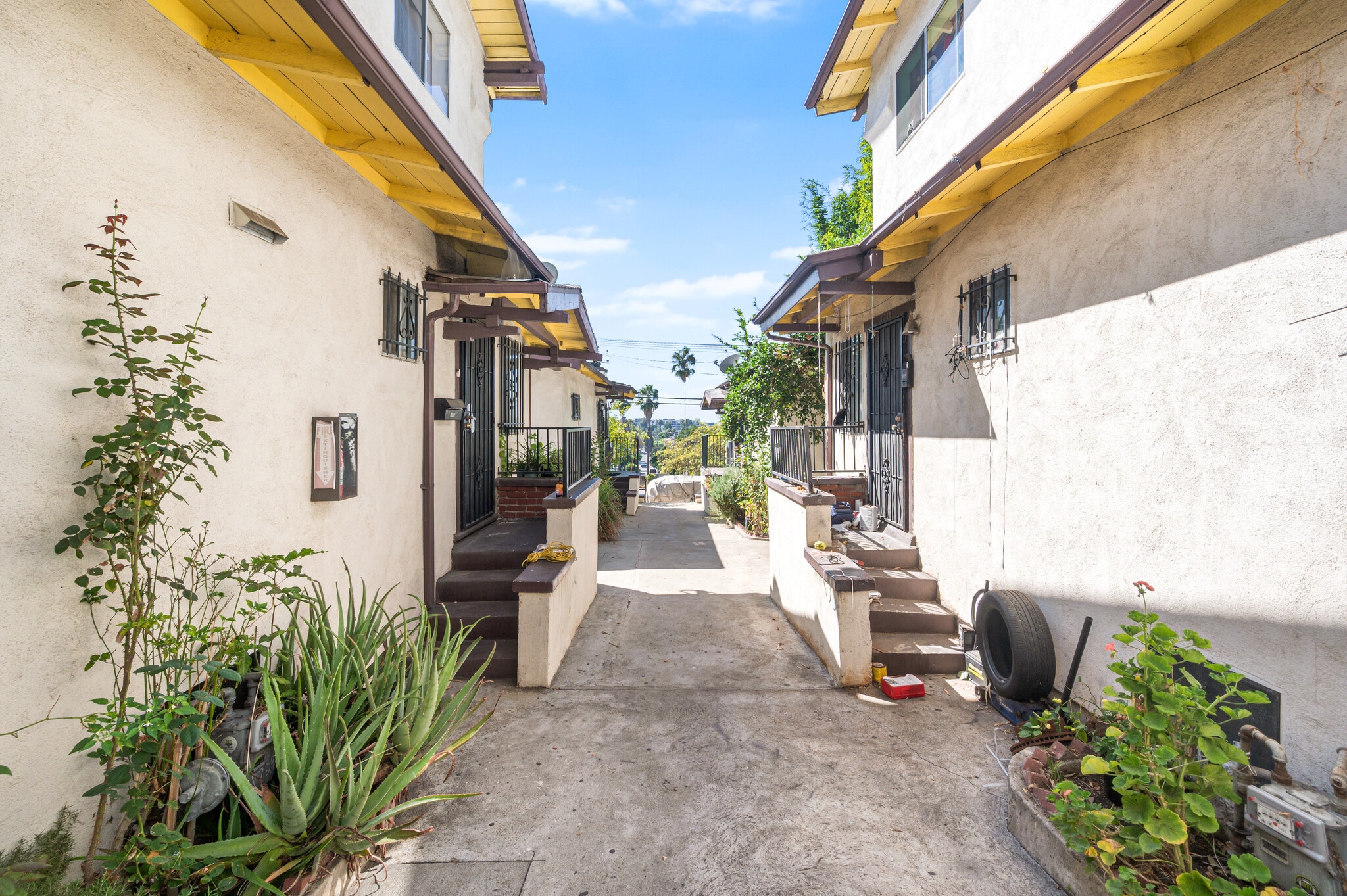 1727 Bellevue Ave, Los Angeles, CA for sale Building Photo- Image 1 of 49