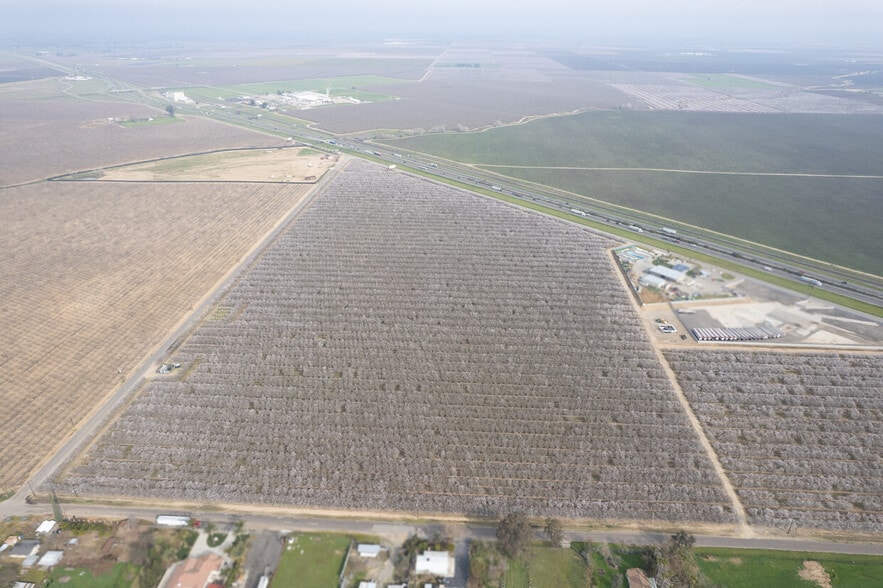 Golden State Hwy, Madera, CA for sale - Building Photo - Image 1 of 9