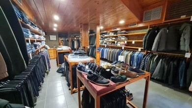 Commerce de détail dans El Vendrell, Tarragona à louer Photo intérieure- Image 2 de 12