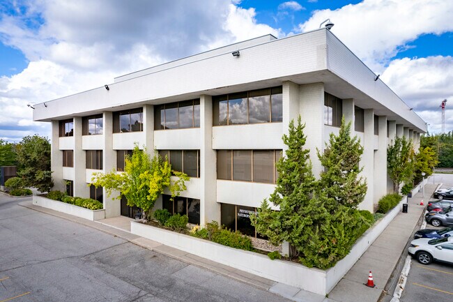 Plus de détails pour 885 Don Mills Rd, Toronto, ON - Bureau à louer