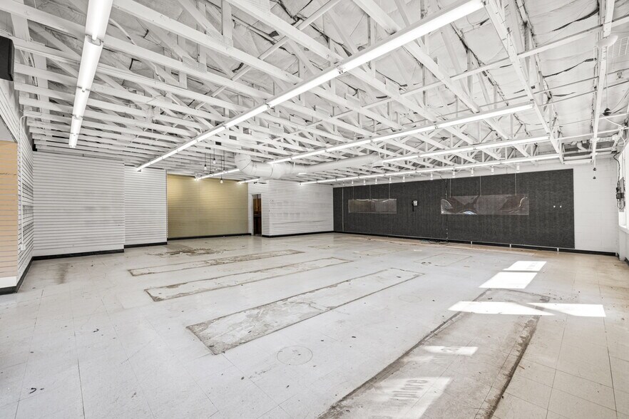 2601 J St, Sacramento, CA à louer - Photo du bâtiment - Image 3 de 21
