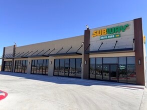 2820 N International Blvd, Weslaco, TX for lease Interior Photo- Image 2 of 15