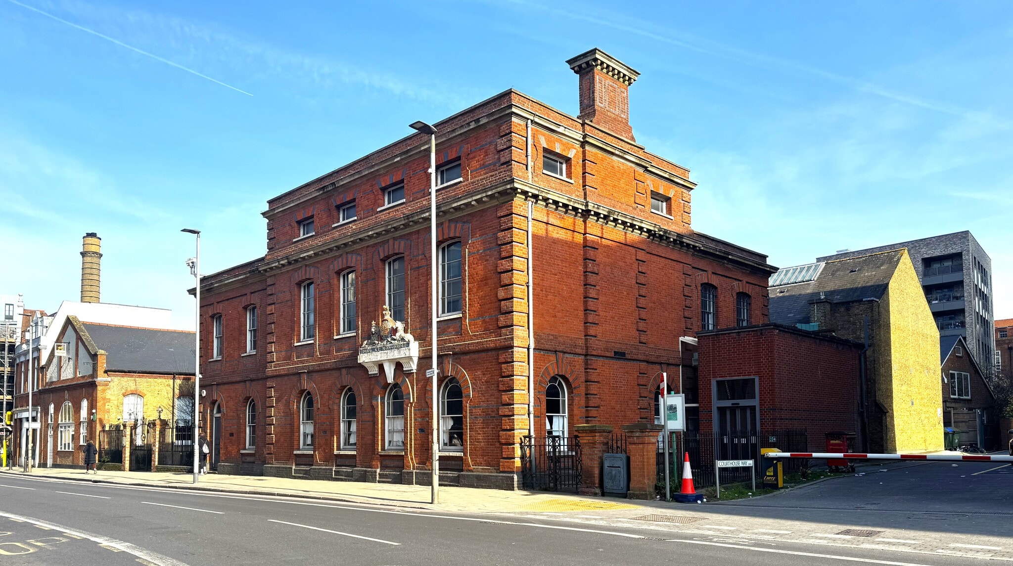 11 Garratt Ln, London for lease Building Photo- Image 1 of 8