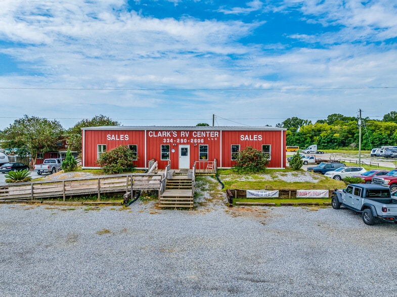 1824 Alabama River Pky, Millbrook, AL for sale - Building Photo - Image 1 of 7