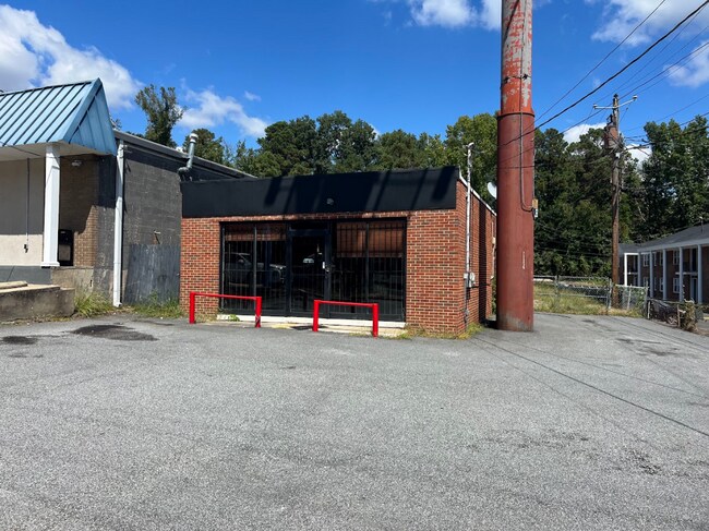 More details for 4337 Victory Dr, Columbus, GA - Retail for Sale