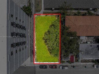 Plus de détails pour 129 SW 21st Ave, Miami, FL - Terrain à vendre