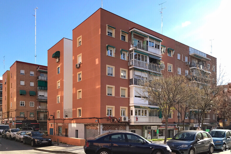 Calle Salamanca, 3, Alcorcón, Madrid for sale - Primary Photo - Image 1 of 2