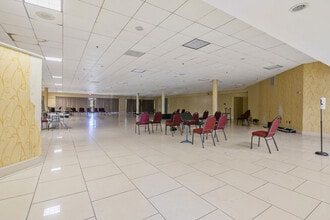 1707 Owen Dr, Fayetteville, NC for lease Interior Photo- Image 1 of 10