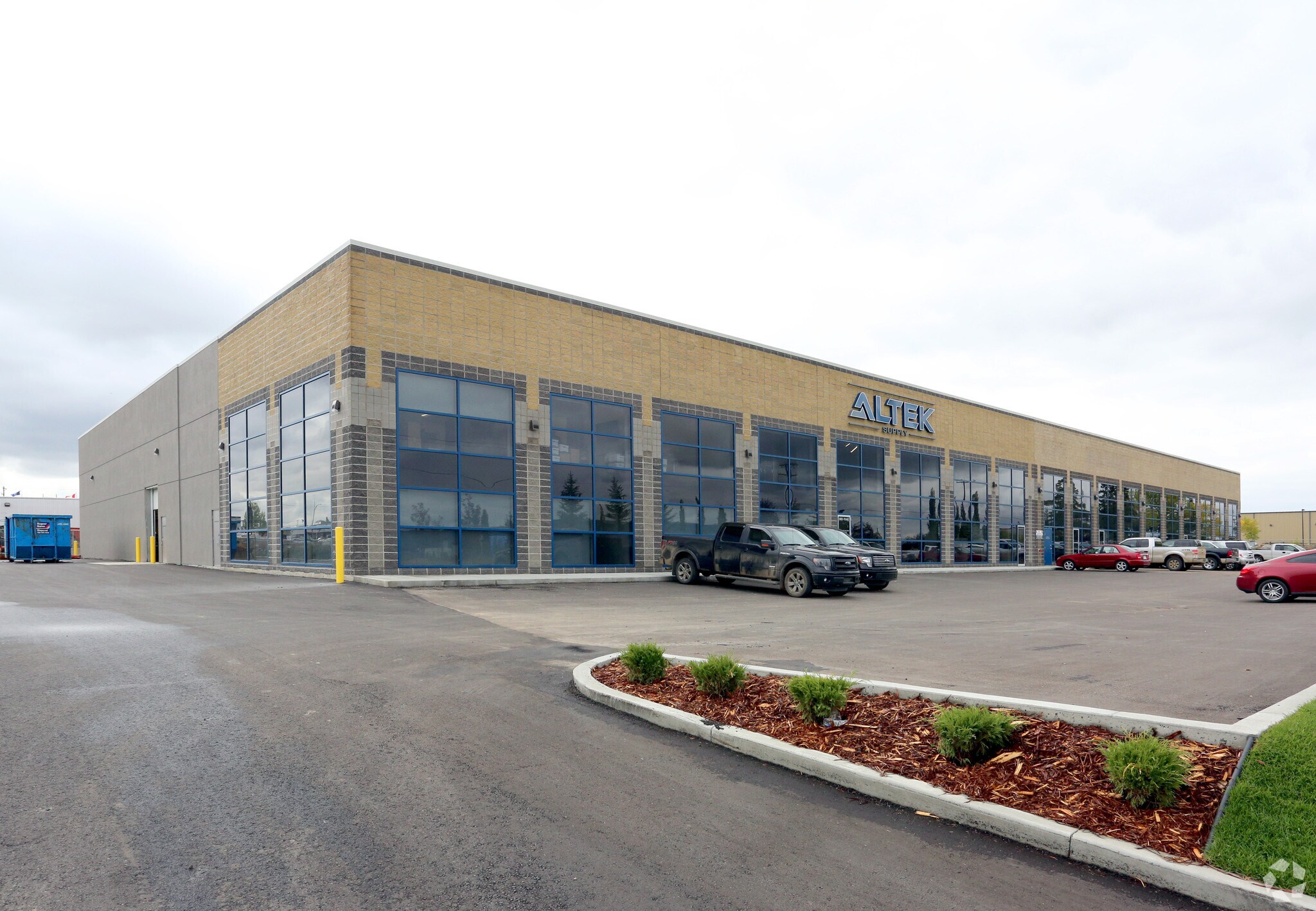 3635 78 Ave NW, Edmonton, AB for sale Building Photo- Image 1 of 1