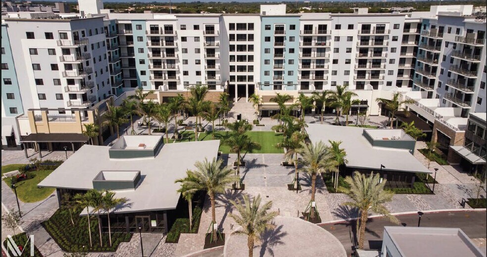 261 N University Dr, Plantation, FL à louer - Photo du bâtiment - Image 2 de 14
