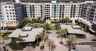 Plus de détails pour 261 N University Dr, Plantation, FL - Commerce de détail à louer