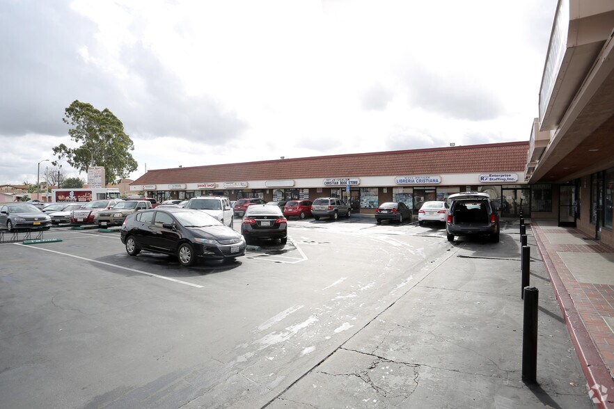 7703-7705 Atlantic Ave, Cudahy, CA for lease - Primary Photo - Image 2 of 5
