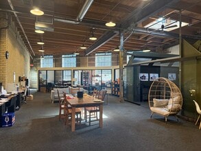 1618-1620 Central Ave NE, Minneapolis, MN for lease Interior Photo- Image 2 of 12