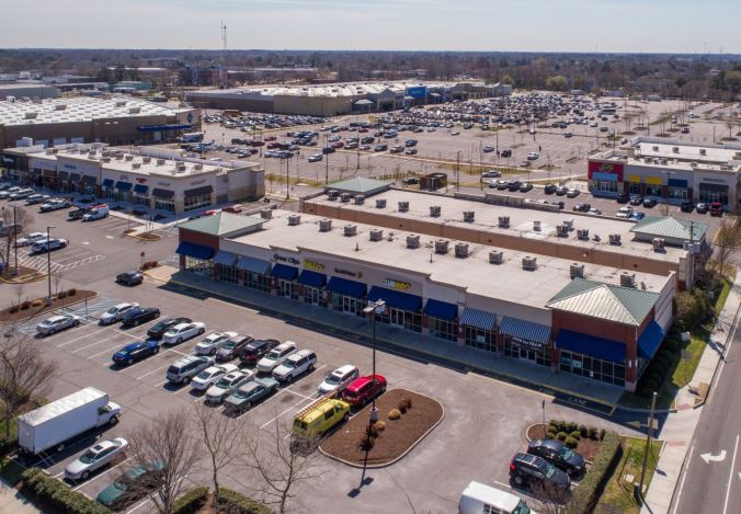 7740-7870 Tidewater Dr, Norfolk, VA à louer - Photo du bâtiment - Image 2 de 6