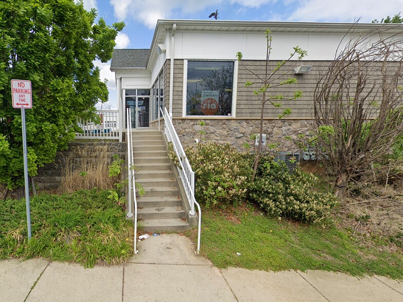 9501 Harford Rd, Parkville, MD for lease - Building Photo - Image 3 of 7