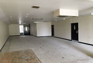 32 Market Pl, Penzance for lease Interior Photo- Image 1 of 2
