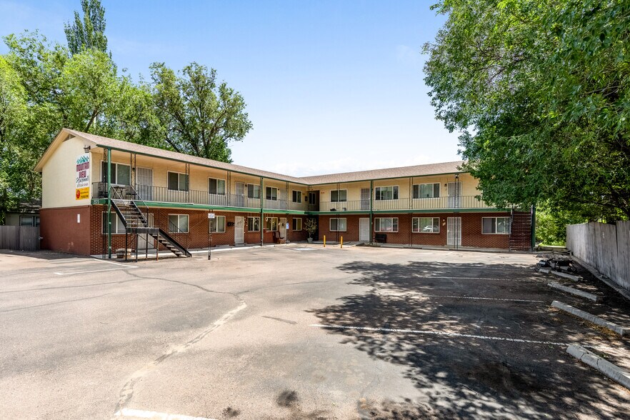 2575 E Uintah St, Colorado Springs, CO for sale - Building Photo - Image 2 of 13