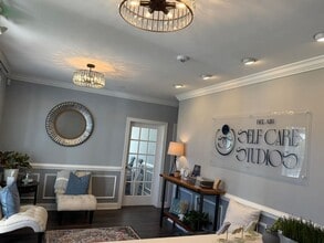 402 N Hickory Ave, Bel Air, MD for lease Interior Photo- Image 2 of 5