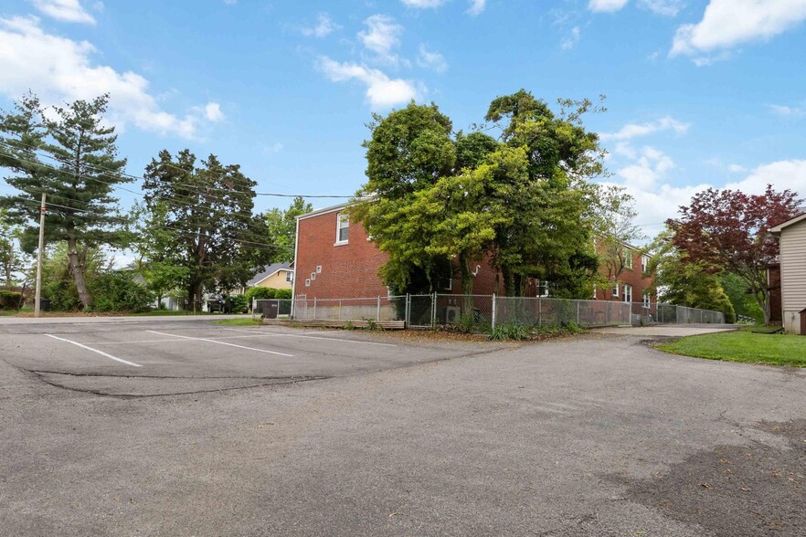 104 Bennington Ct, Richmond, KY for lease - Building Photo - Image 3 of 10