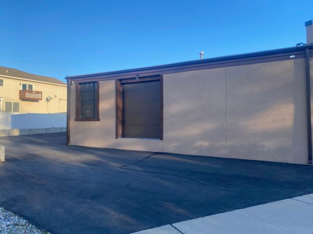 405 Railroad Ave, East Rutherford, NJ à vendre - Photo du bâtiment - Image 3 de 3