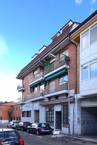 Plus de détails pour Calle Serafín Gómez Bonilla, 3, Collado Villalba - Multi-résidentiel à vendre