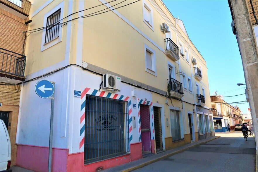 Calle Blas Infante, 63, Brenes, Sevilla à vendre - Photo du bâtiment - Image 3 de 18