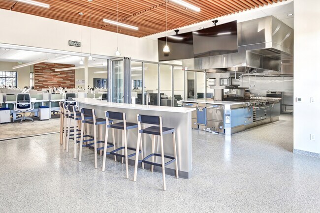 Plus de détails pour 1376 Miners Dr, Lafayette, CO - Local d'activités à louer