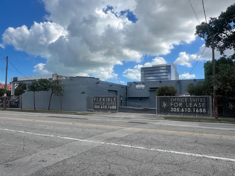 560 NW 29th St, Miami, FL for lease - Building Photo - Image 1 of 10