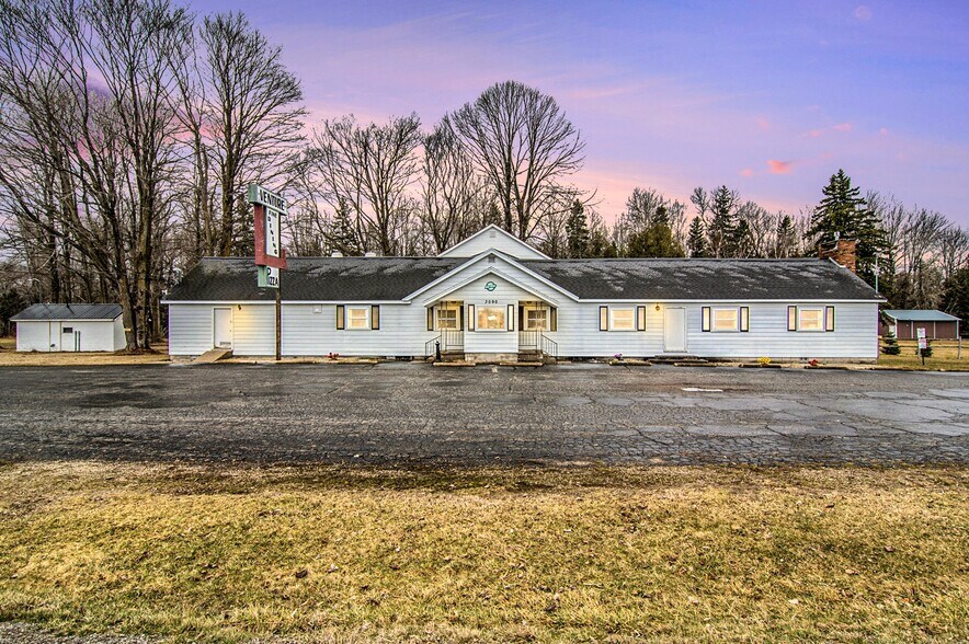 3090 US 23 S, Rogers City, MI à vendre - Photo principale - Image 1 de 22