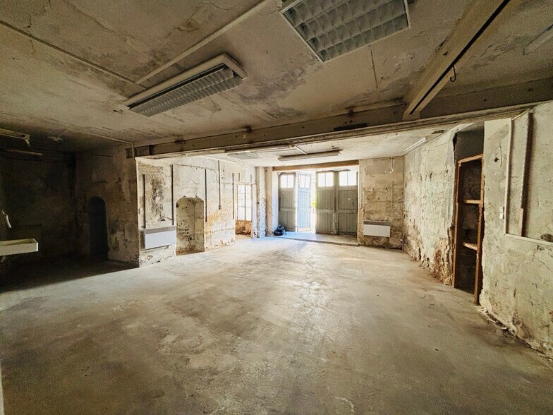 3 Bis Rue Des Gobelins, Paris à louer - Photo du bâtiment - Image 3 de 9