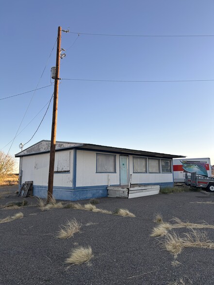 220 Airport rd, Lordsburg, NM à louer - Photo principale - Image 1 de 1