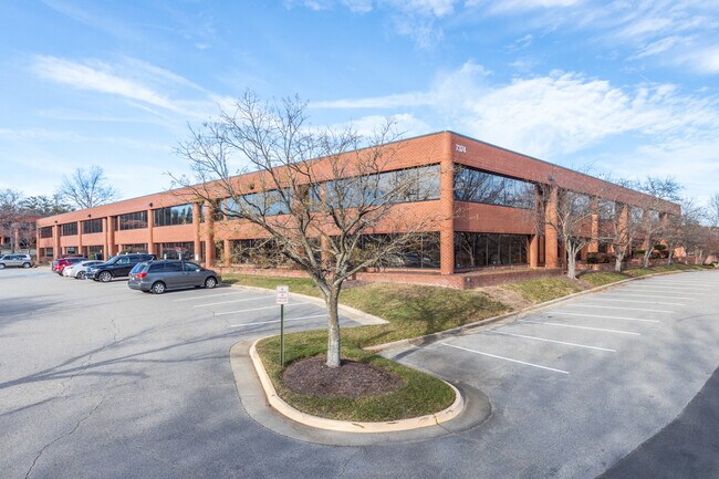 Plus de détails pour 7374 Boston Blvd, Springfield, VA - Flex à vendre
