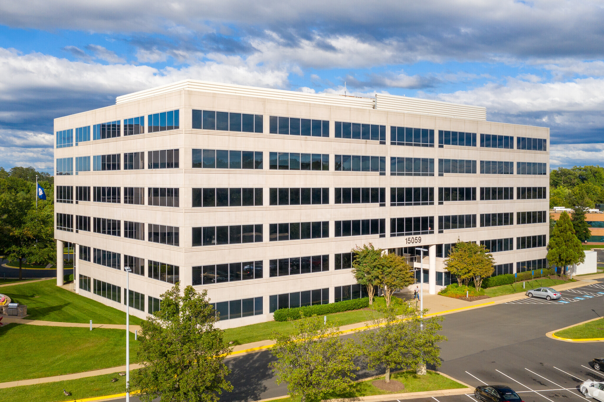 15059 Conference Center Dr, Chantilly, VA for lease Building Photo- Image 1 of 8