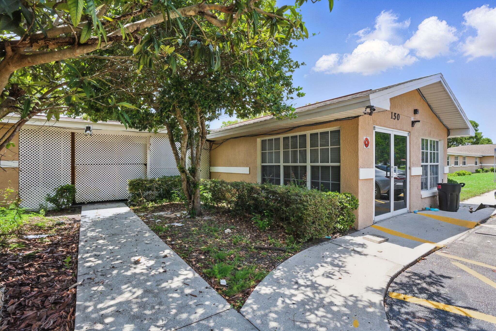 150 Willow Dr, Orlando, FL à vendre Photo du bâtiment- Image 1 de 1