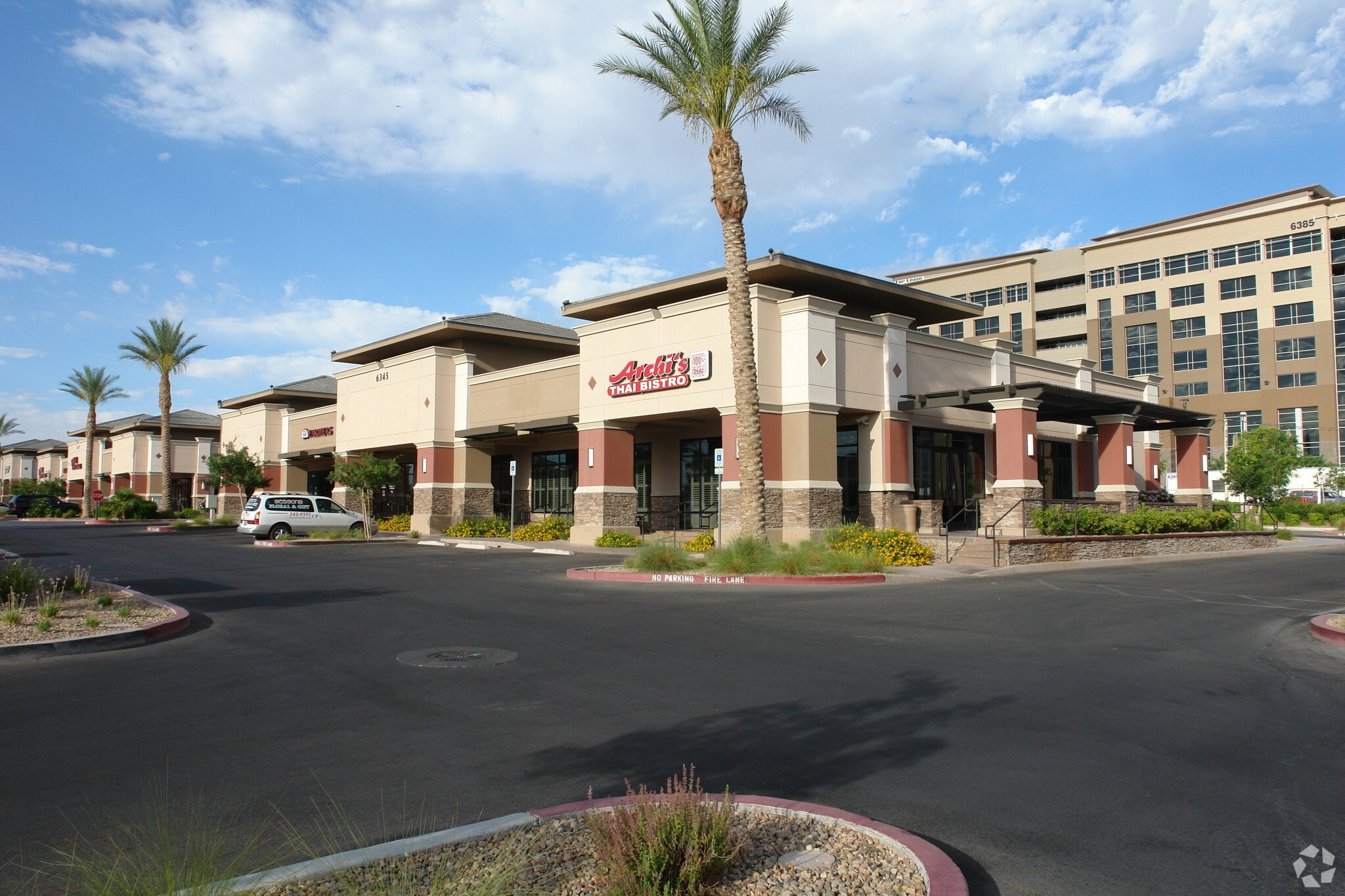 6345 S Rainbow Blvd, Las Vegas, NV for lease Primary Photo- Image 1 of 5
