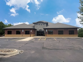 5900 S Western Ave, Sioux Falls, SD à louer Photo intérieure- Image 1 de 13