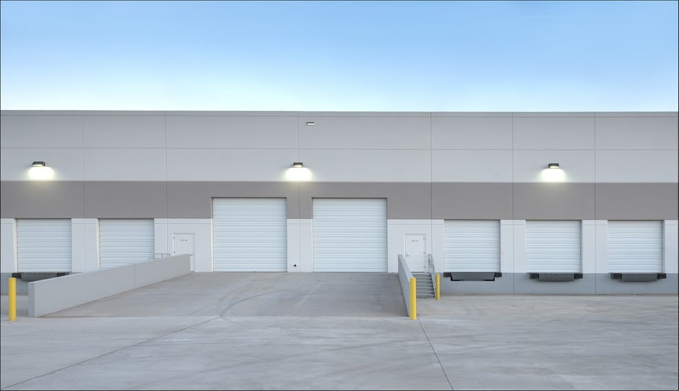 285 Rood Rd, Calexico, CA for lease - Building Photo - Image 2 of 3
