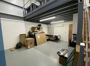 4 Berwick Rd, Ipswich for lease Interior Photo- Image 2 of 2