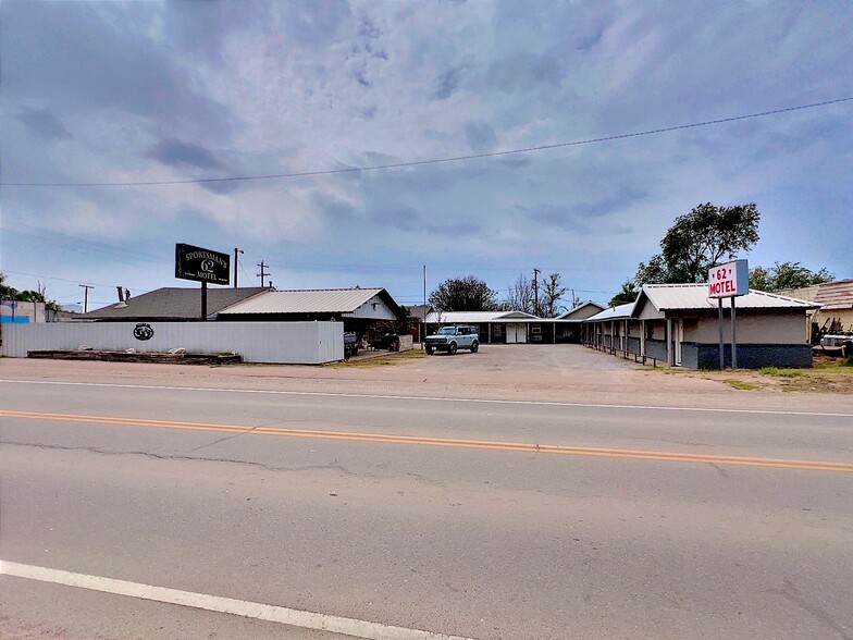 413 W Broadway St, Hollis, OK for sale - Primary Photo - Image 1 of 55