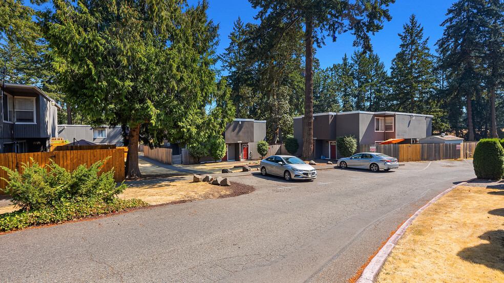 13051-13071 Gravelly Lake Dr SW, Lakewood, WA for sale - Building Photo - Image 1 of 1