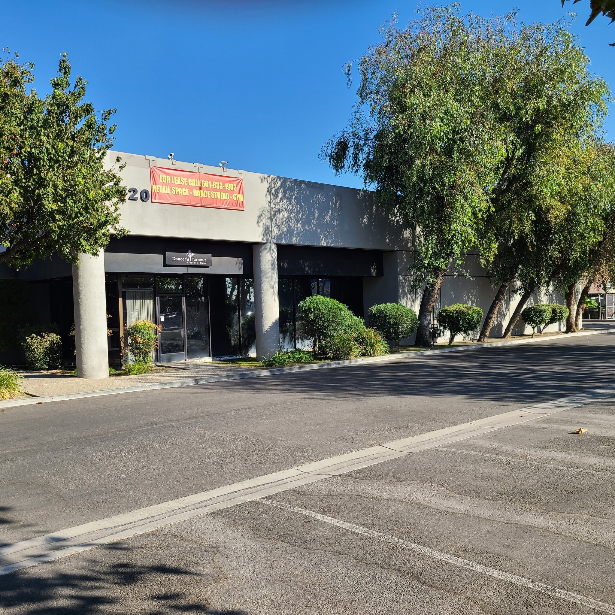 4520 Stine Rd, Bakersfield, CA for lease Primary Photo- Image 1 of 11