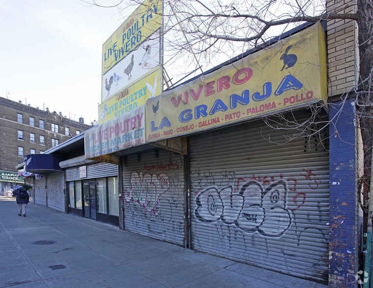 3843 10th Ave, New York, NY for sale - Building Photo - Image 2 of 8