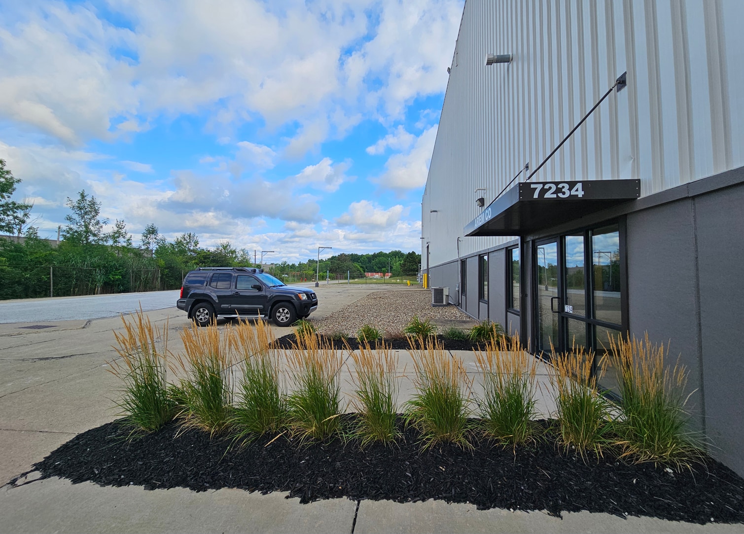 7800 Tyler Blvd, Mentor, OH for lease Interior Photo- Image 1 of 4