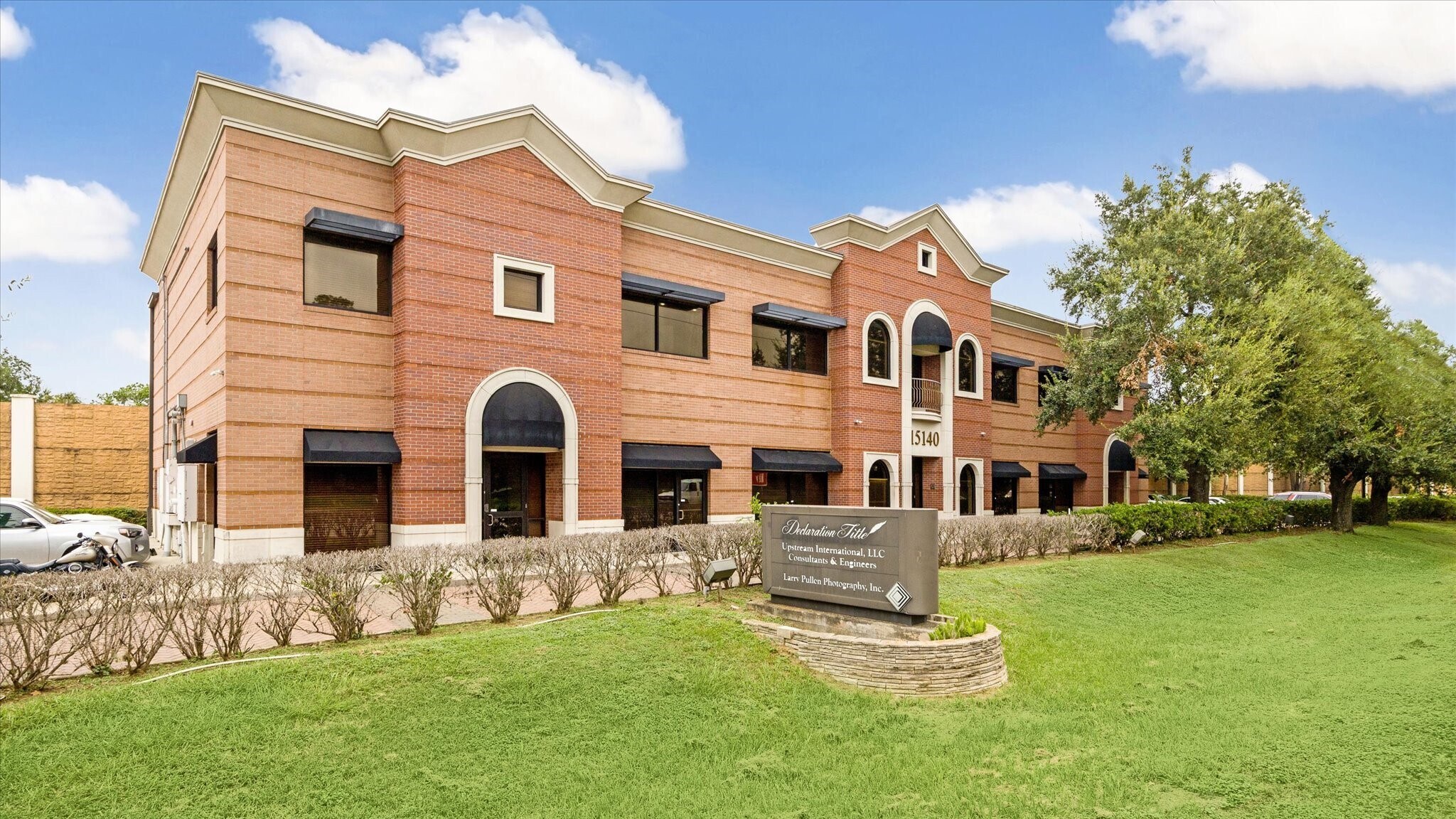 15140 Southwest Fwy, Sugar Land, TX à vendre Photo du bâtiment- Image 1 de 10