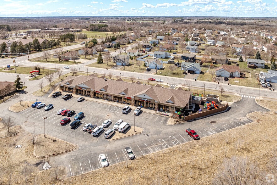 404-536 Whiskey Rd NW, Isanti, MN à louer - Aérien - Image 2 de 43