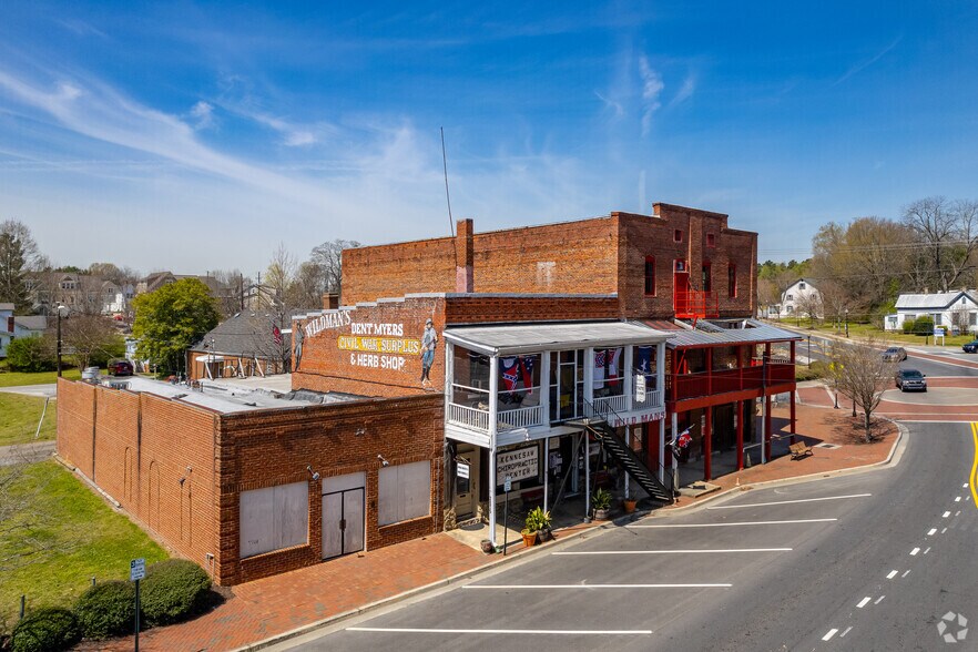 2881 N Main St NW, Kennesaw, GA à vendre - Photo du bâtiment - Image 3 de 14