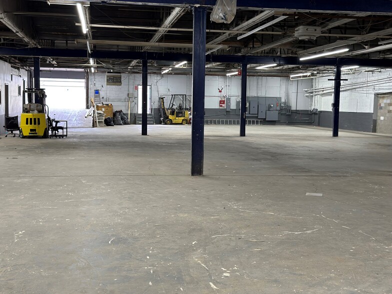 North Jersey , Hawthorne, Passaic , Paterson - Warehouse