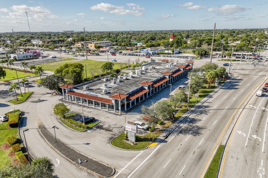 5906-5972 Pembroke Rd, West Park, FL for lease - Aerial - Image 3 of 8